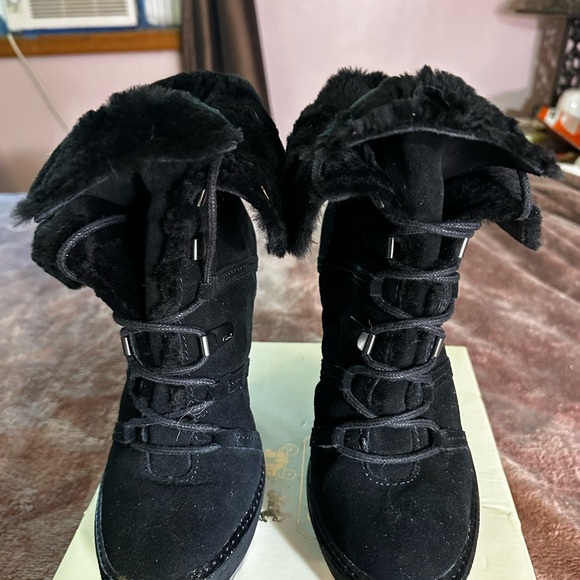 Coach Sidney Kidsuede Booties size 8. Style Q692 black - Picture 8 of 14